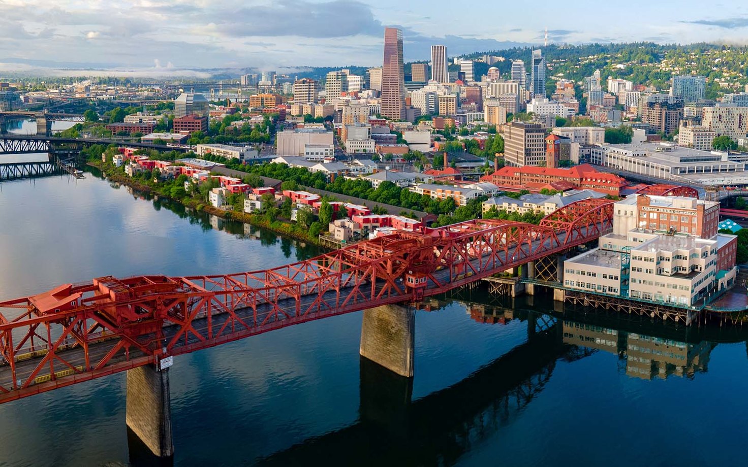 Portland or Seattle: where is better to live?
